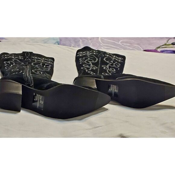WOMENS EMBELLISHED SUEDE WESTERN STYLE BOOTS - Picture 9 of 12